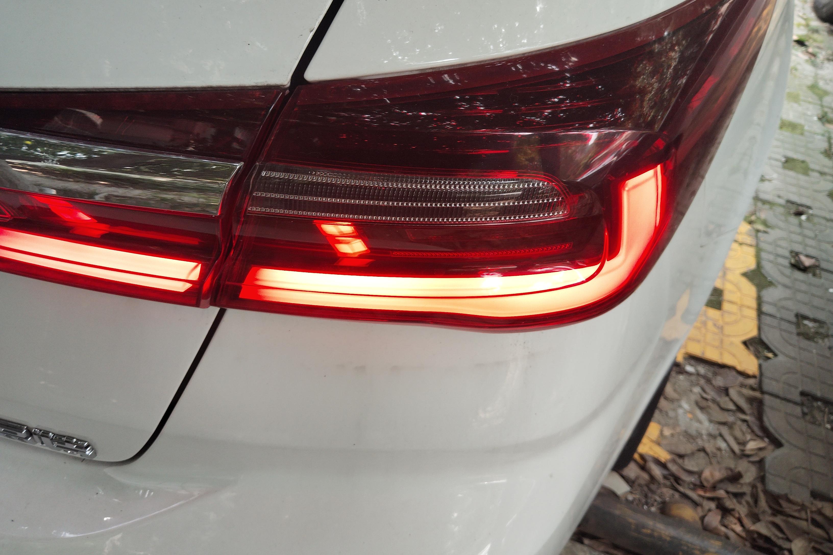 Ford Escort 2017 car image #9