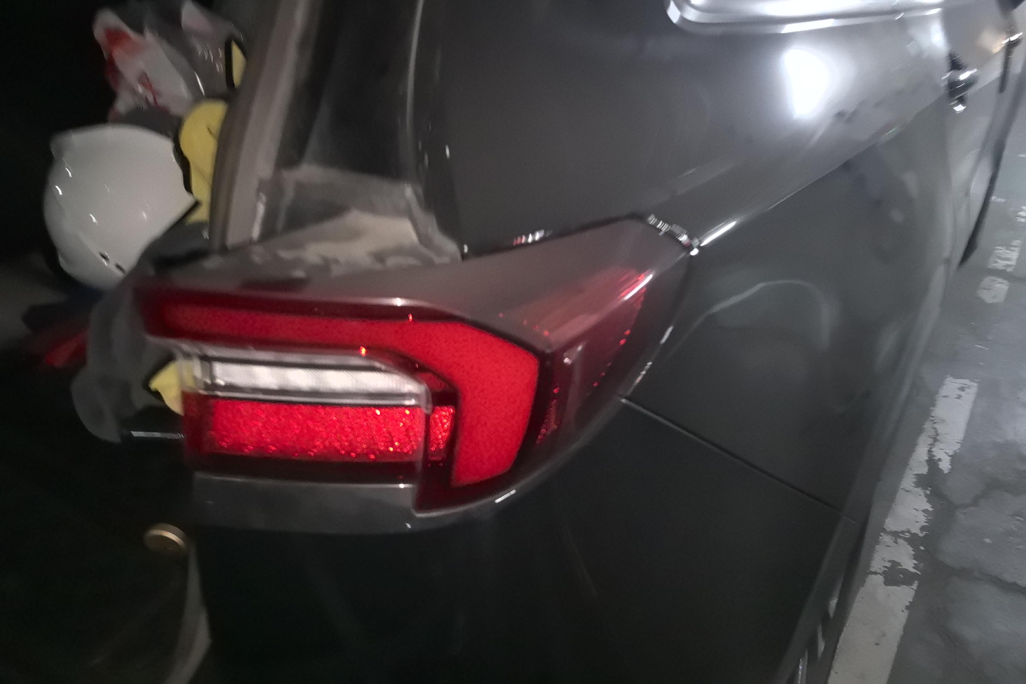 Ford Equator 2022 car image #9