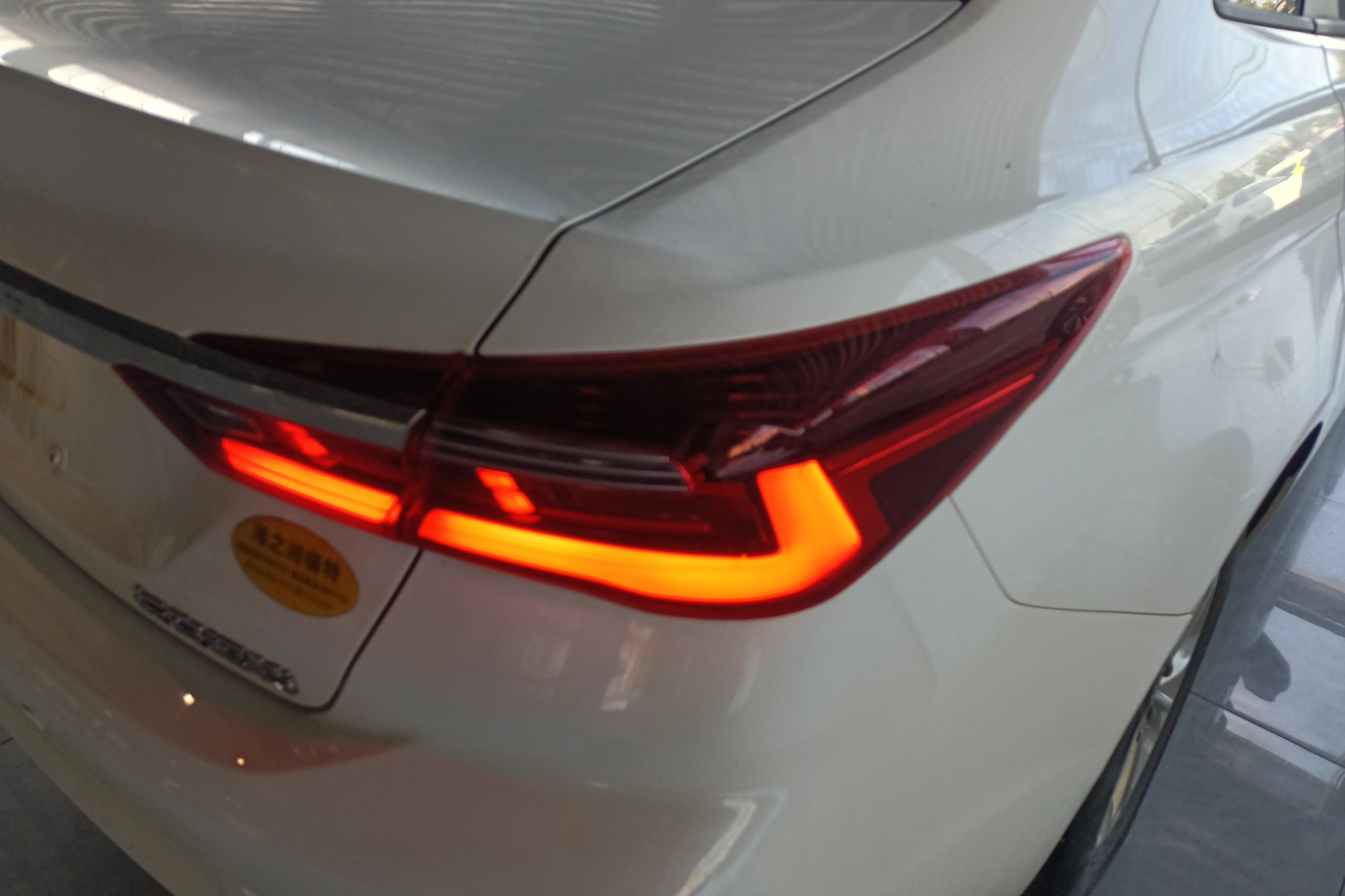 Ford Escort 2021 car image #9