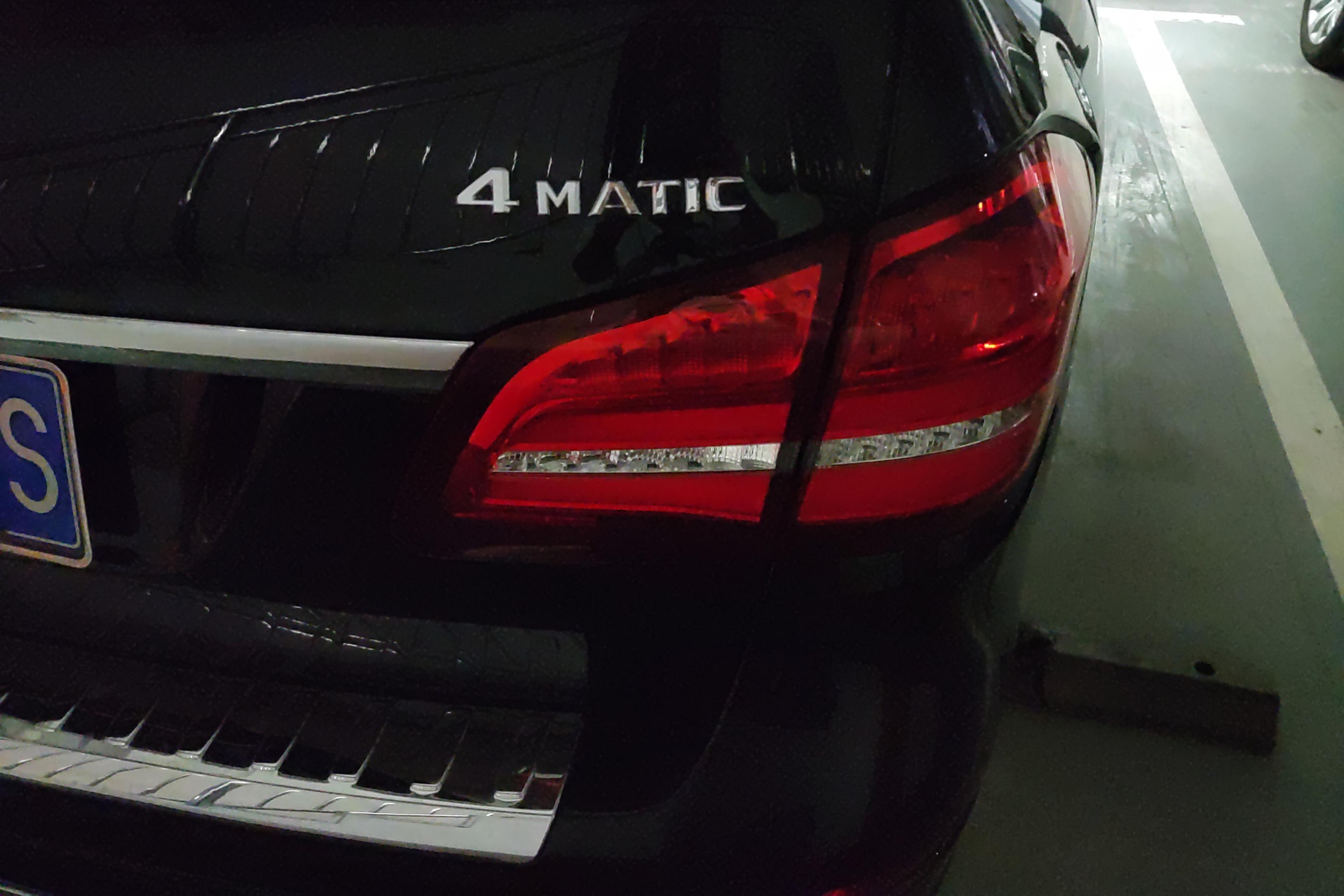 Mercedes-Benz GLS AMG 2016 #9 Mercedes-Benz GLS AMG 2016 car image #9