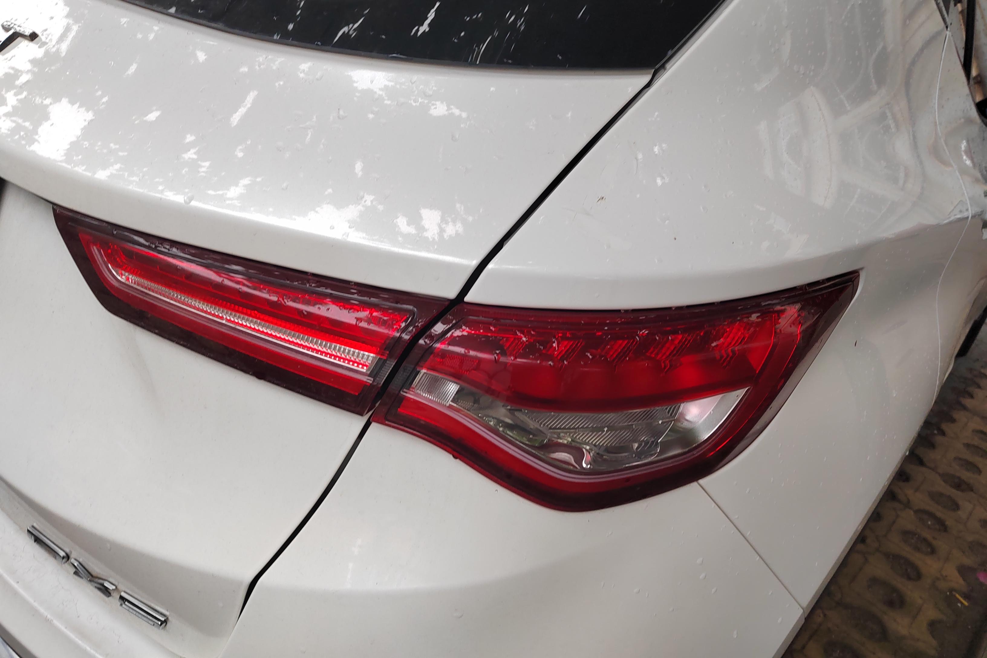 Soueast DX5 2021 car image #9