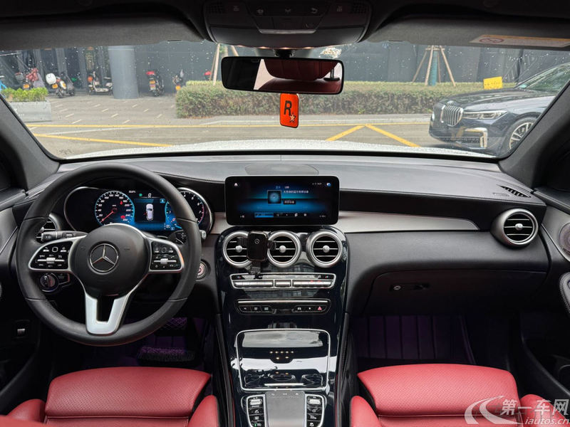 Mercedes-Benz GLC Class 2020 car image #9