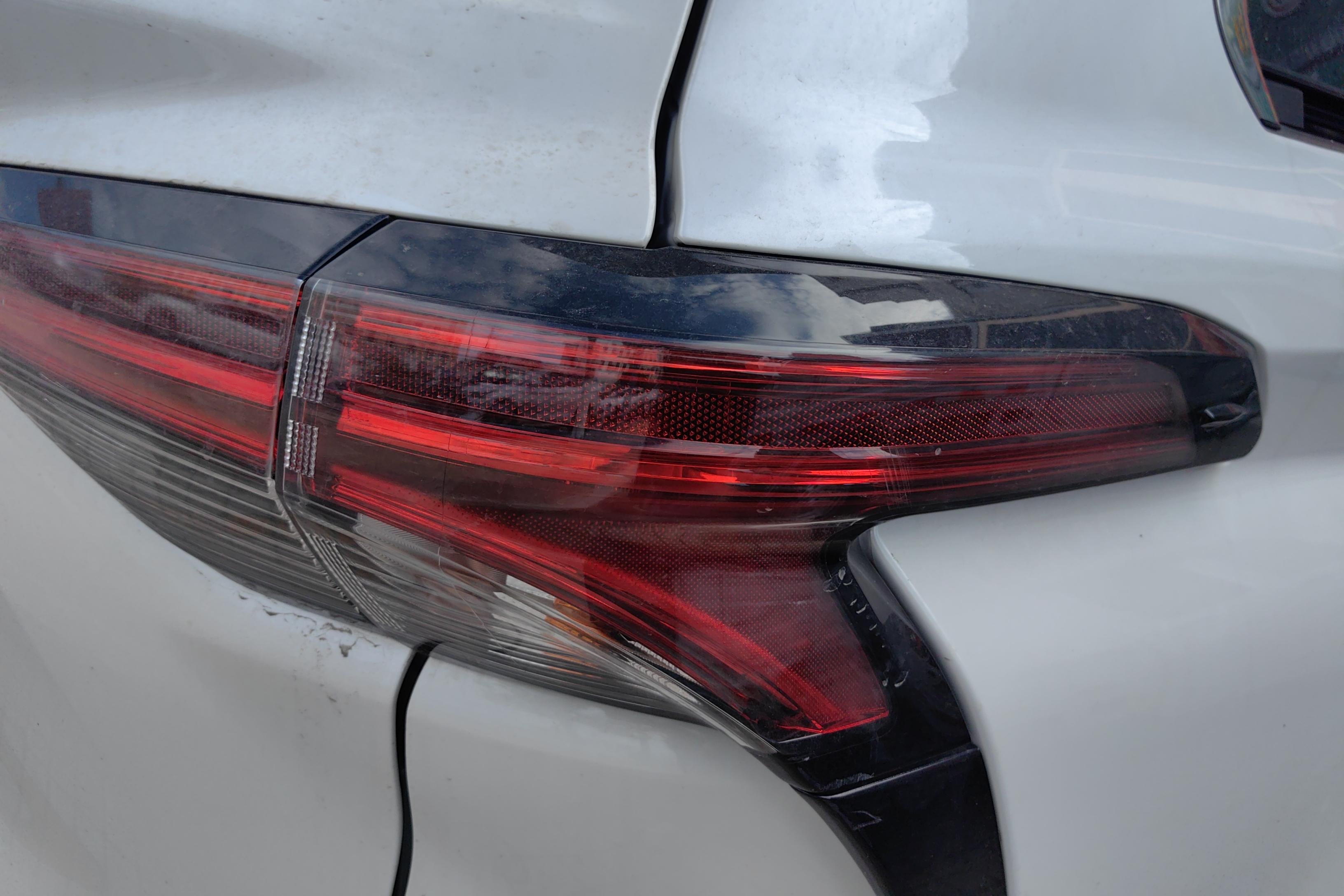 Toyota Granvia 2024 immagine di auto #9