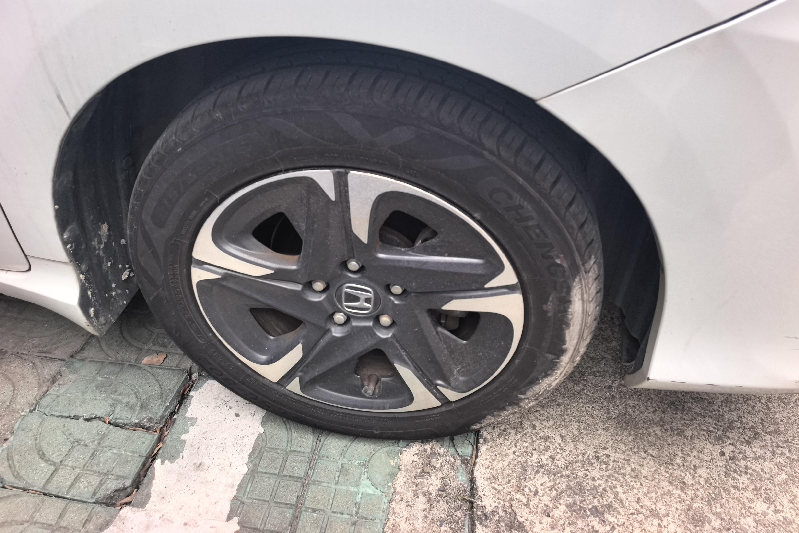 Honda Envix 2020 car image #9