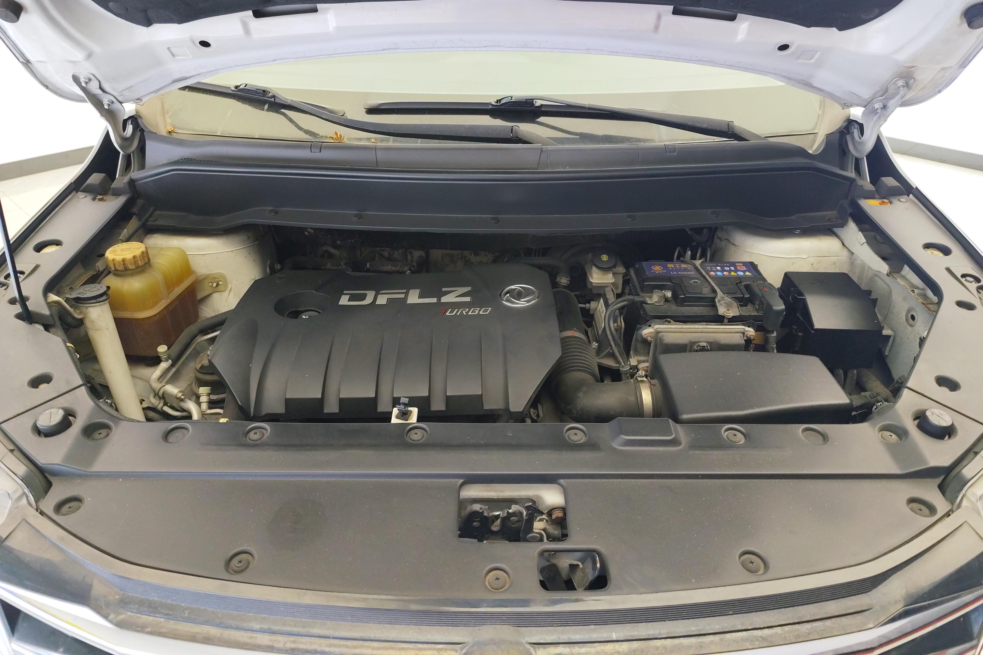 Forthing JOYEAR X6 2018 #9 Forthing JOYEAR X6 2018 car image #9