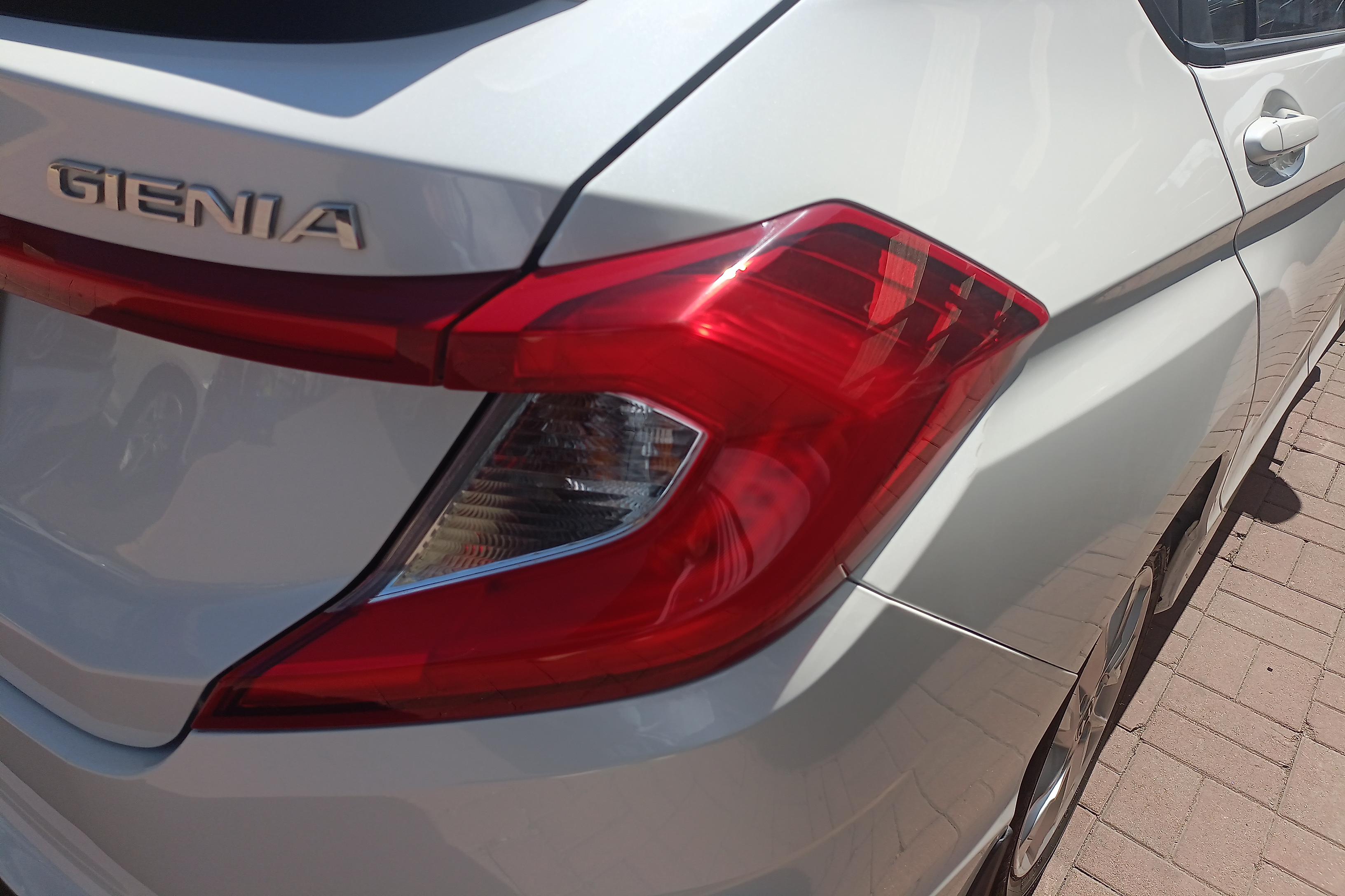 Honda Gienia 2019 car image #9