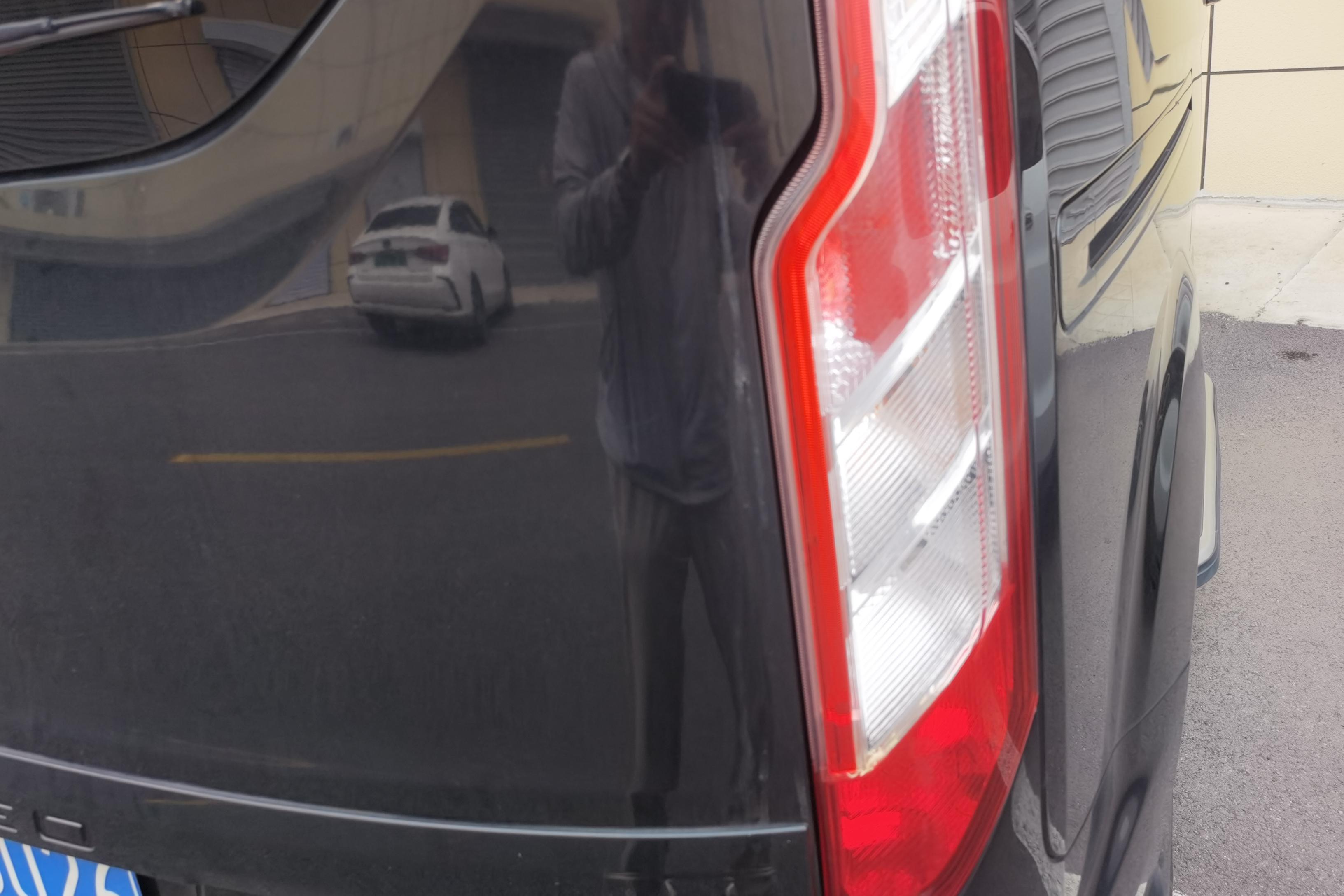 Ford Tourneo 2017 #9 Ford Tourneo 2017 car image #9