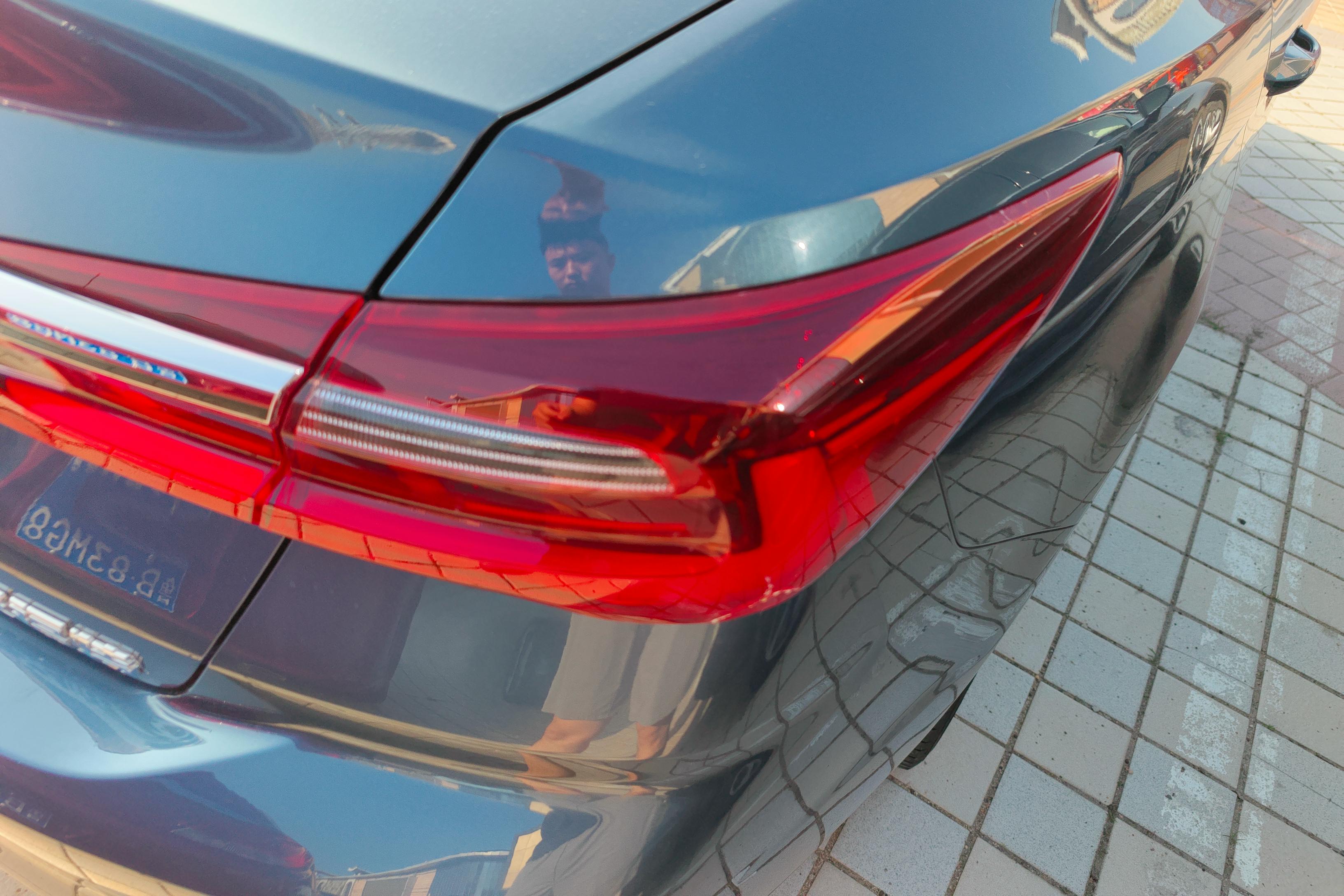 Ford Escort 2021 car image #9