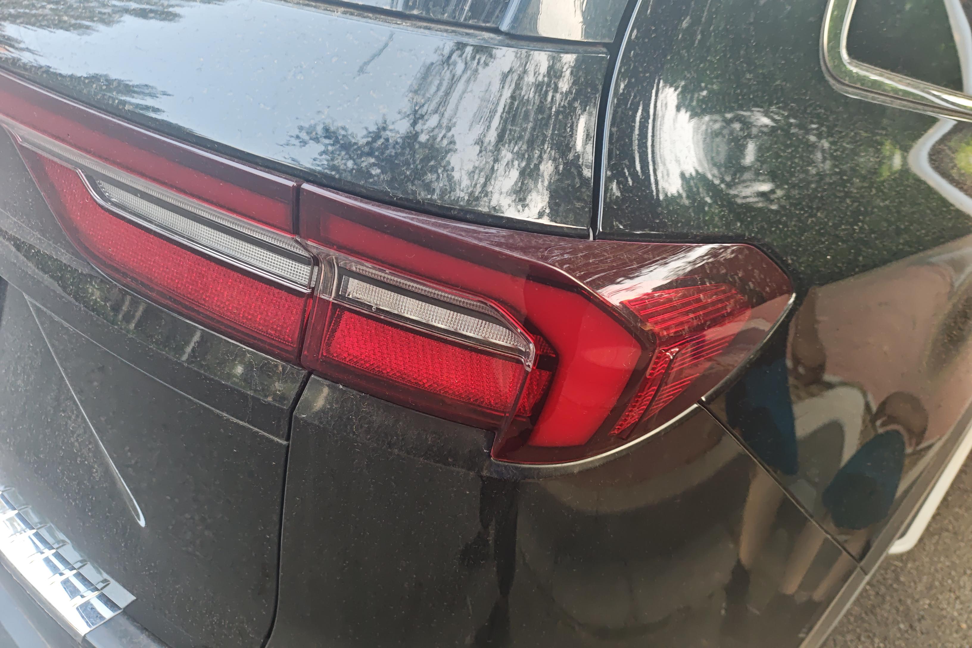 Ford Equator 2021 car image #9