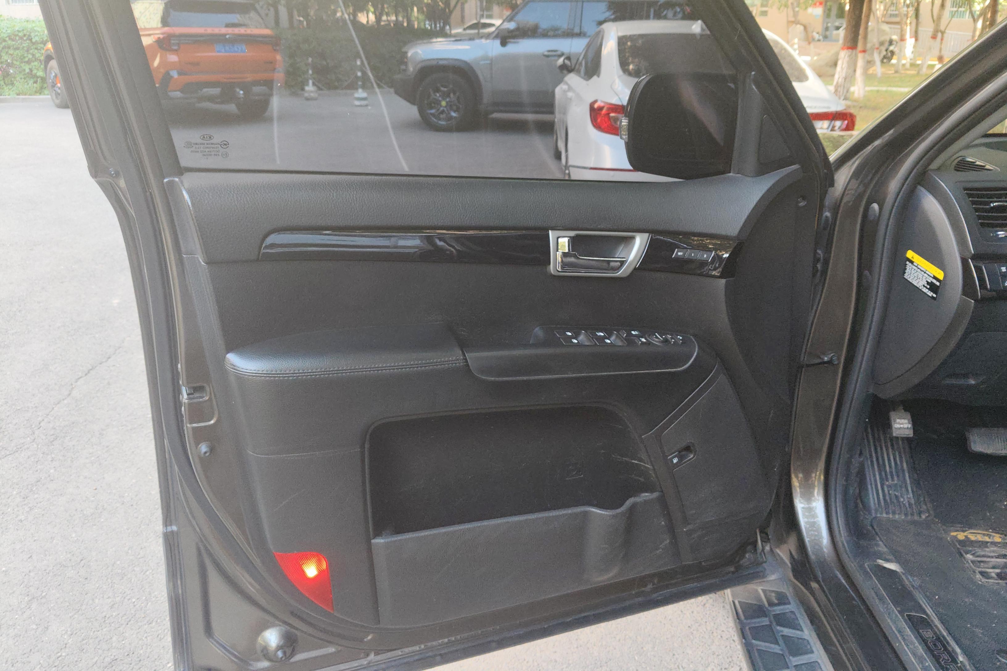 Kia Mohave 2012 imagem de carro #9