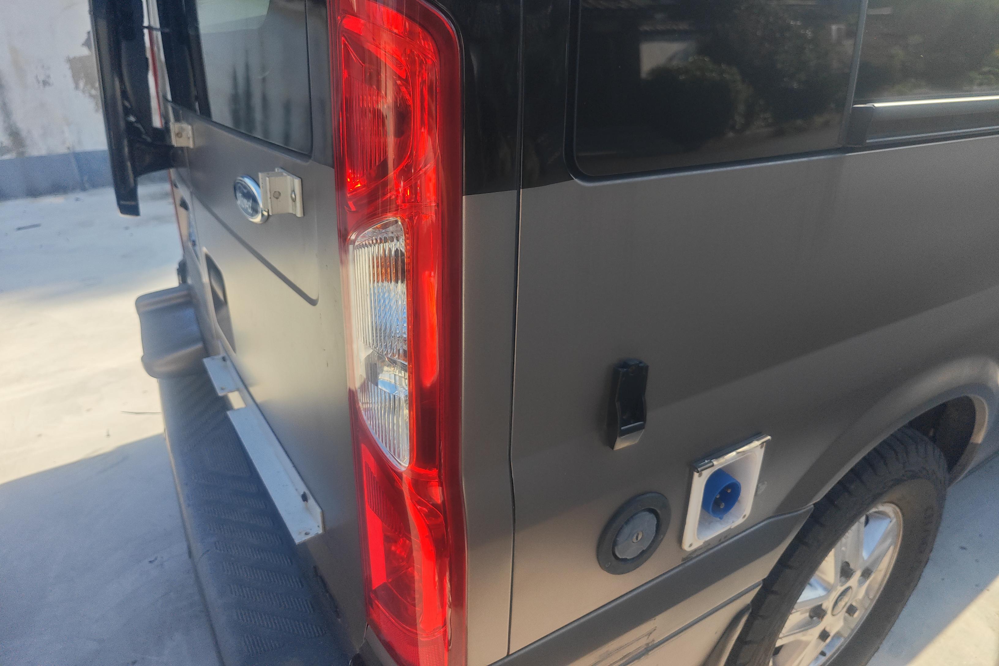 Ford New Transit 2017 #9 Ford New Transit 2017 car image #9