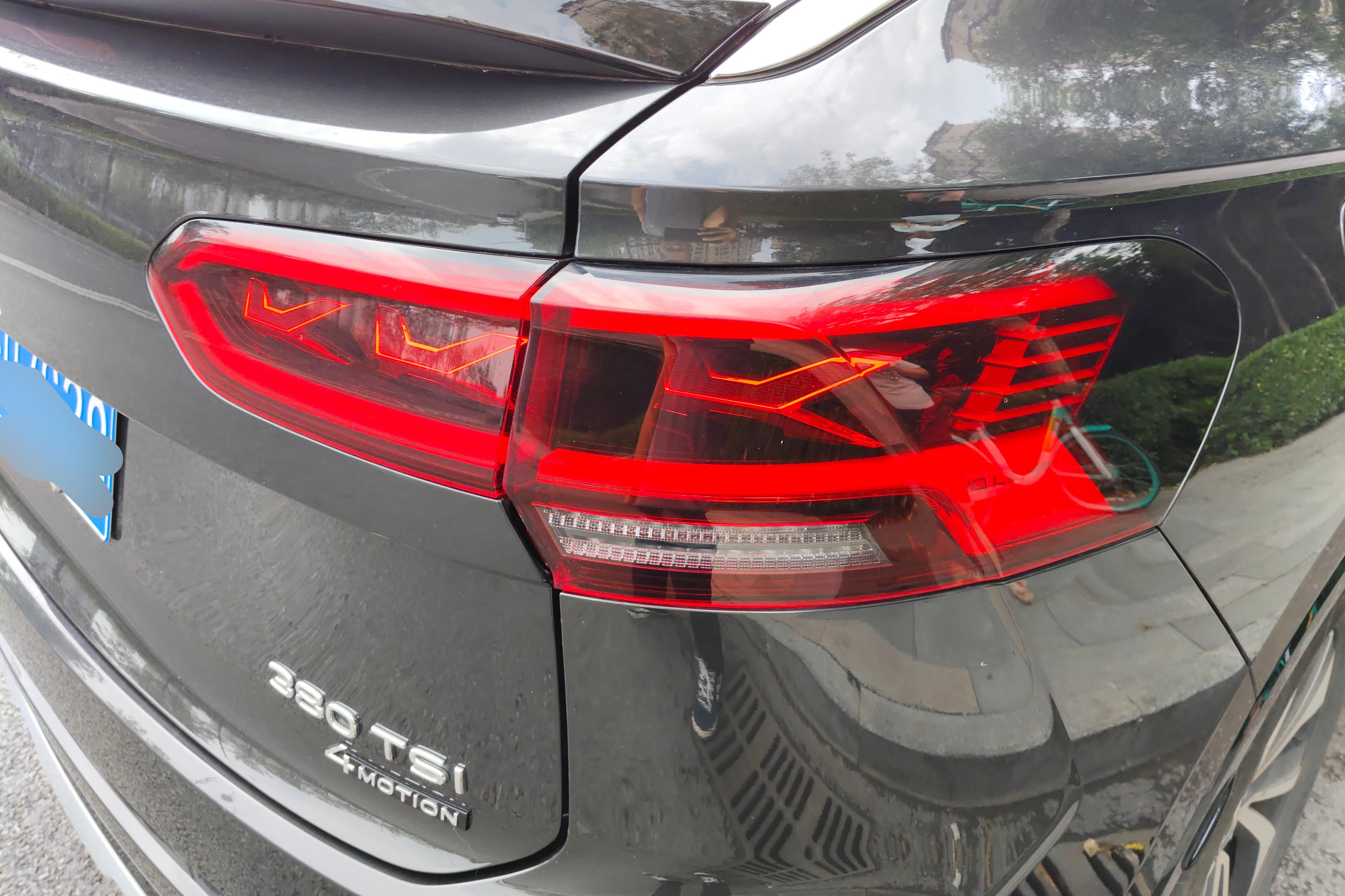 Volkswagen Tayron X 2022 car image #9