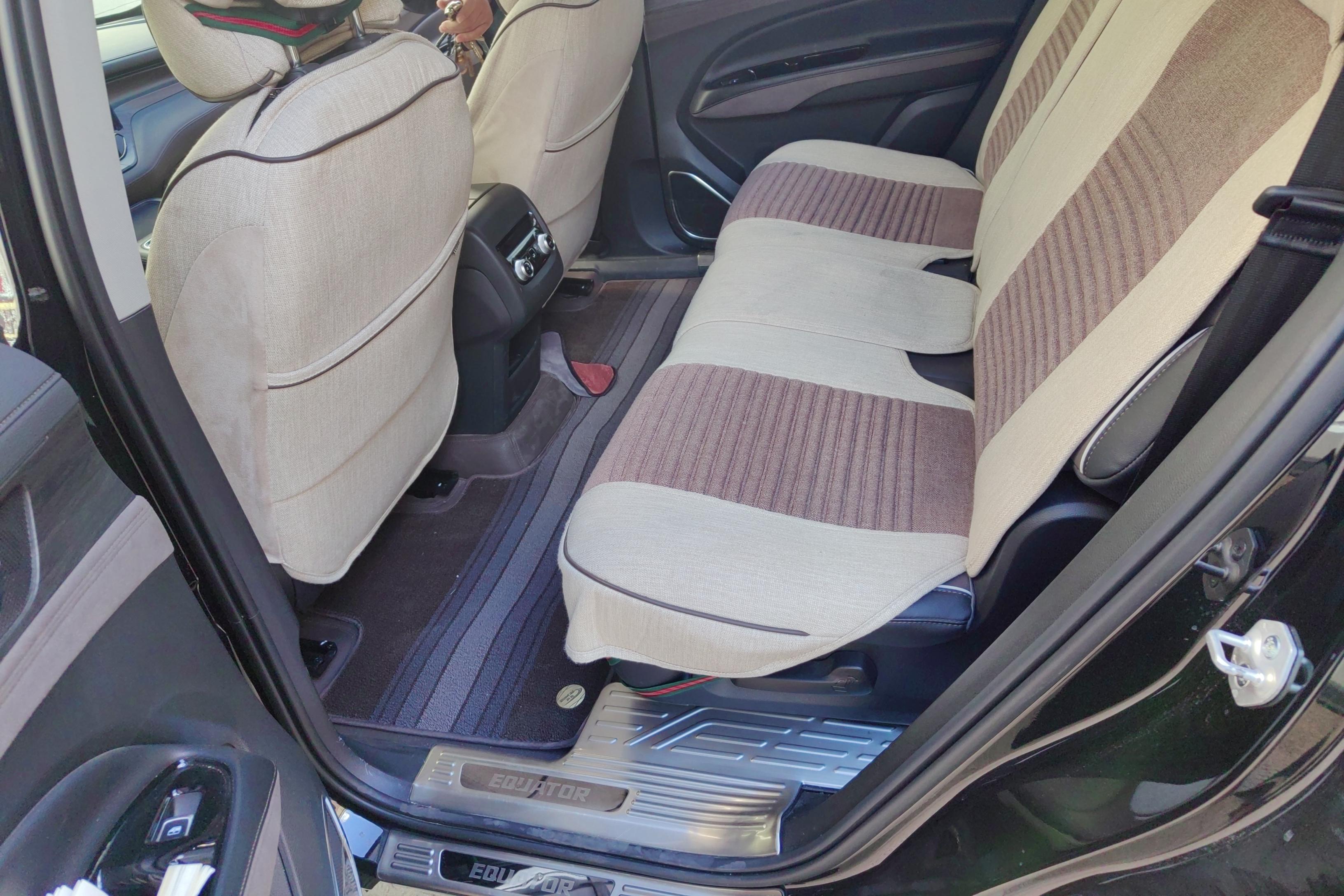 Ford Equator 2024 car image #9