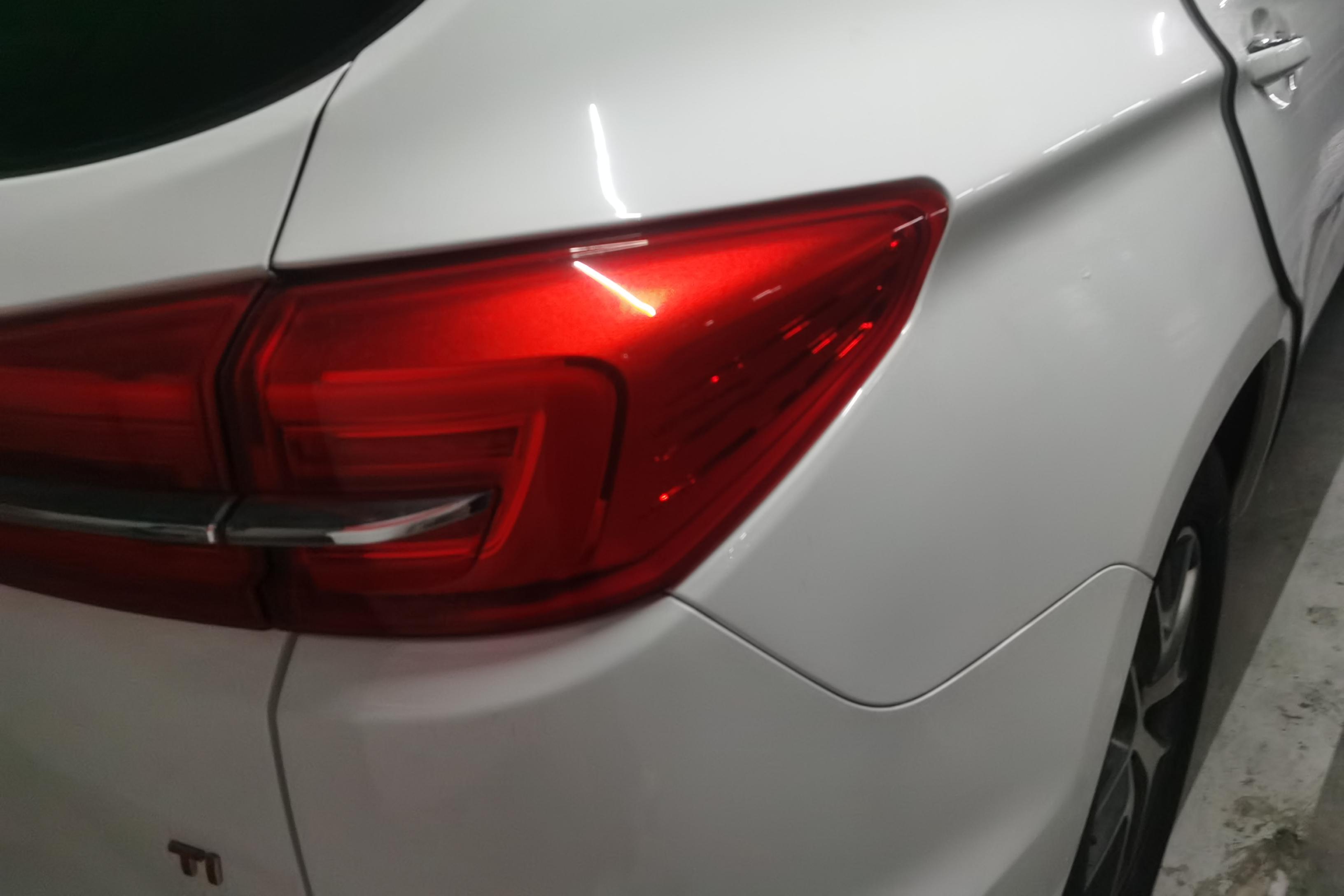 BYD Song 2018 car image #9