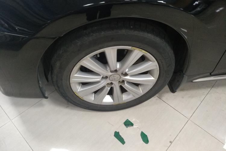 Toyota Crown 2014 imagen de coche #9