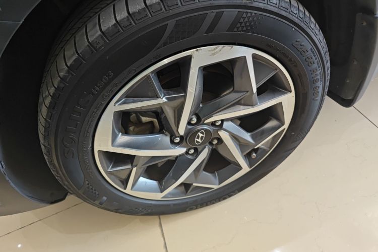 Hyundai Tucson (Imported) 2019 car image #9