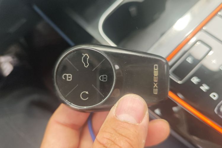 Exceed Chasing Wind C-DM 2023 #9 Exceed Chasing Wind C-DM 2023 car image #9