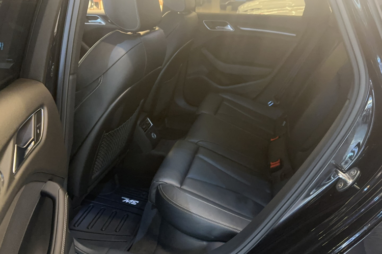 Audi RS 3 2018 #9 Audi RS 3 2018 imagen de coche #9