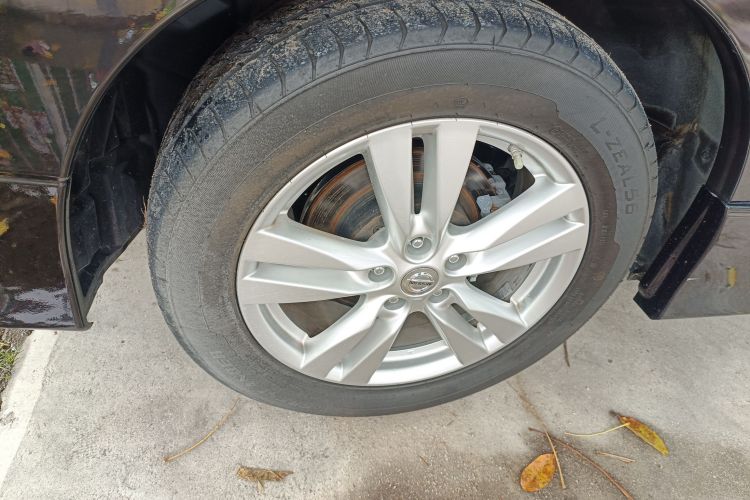 日产 贵士 2016 汽车图片 #9