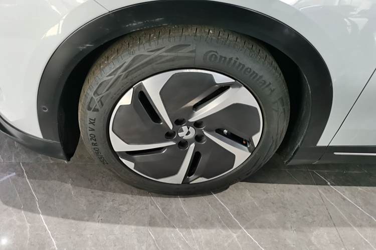 NIO EC7 2023 car image #9