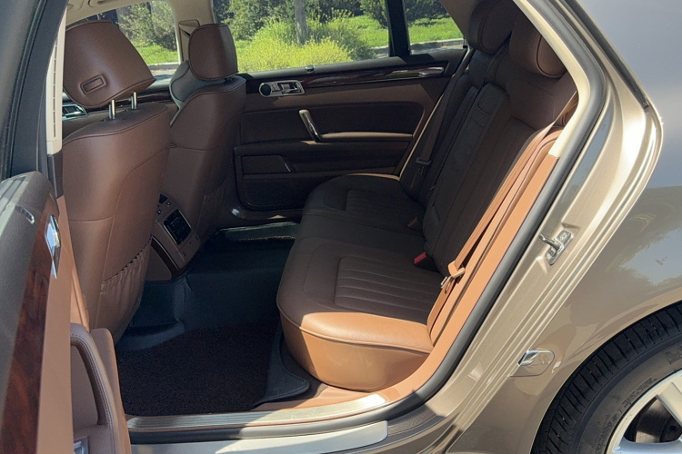 Volkswagen Pheaton 2016 imagen de coche #9