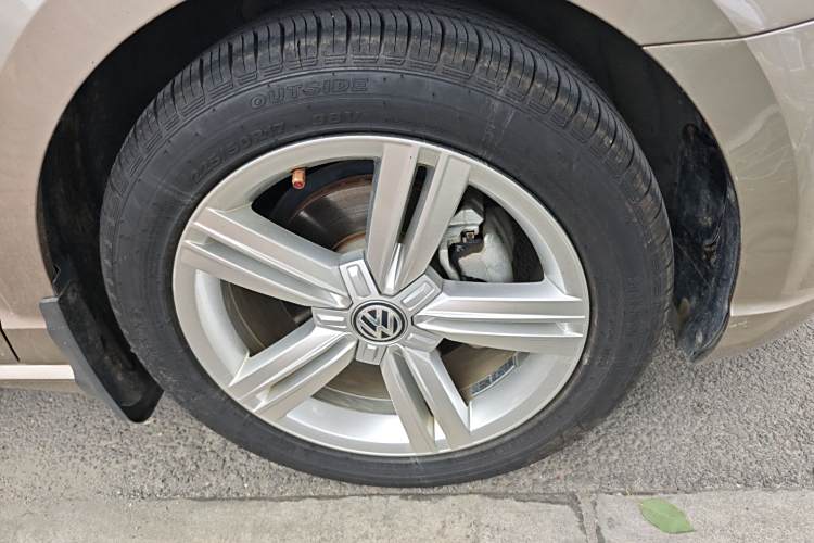 Volkswagen Lamando 2017 immagine di auto #9