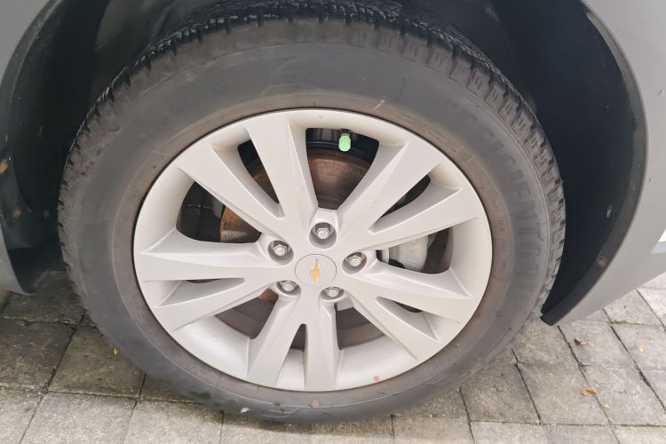 Chevrolet Captiva (Imported) 2015 car image #9