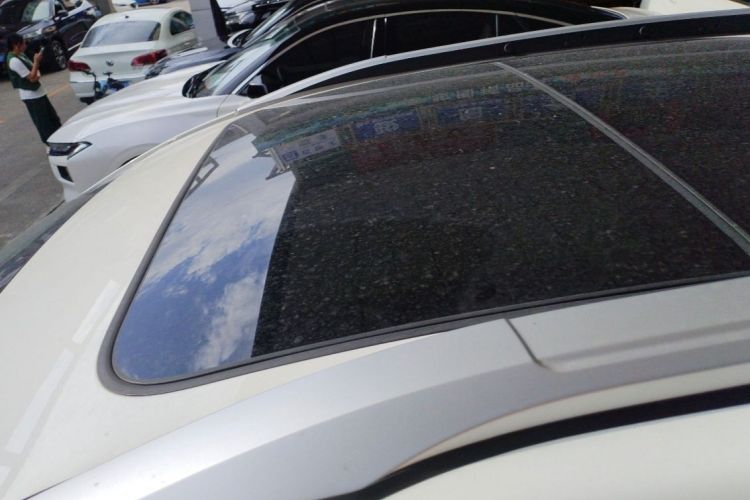 BYD Yuan New Energy 2021 car image #9