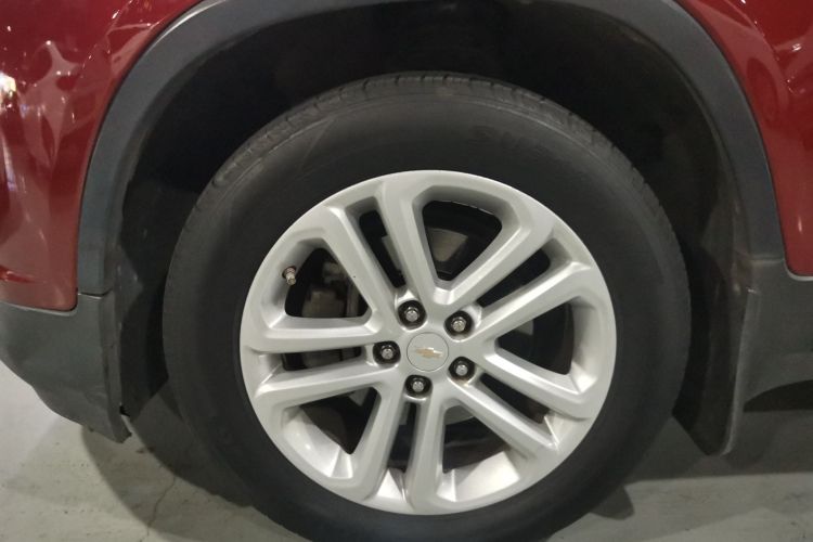 Chevrolet Tracker 2016 car image #9
