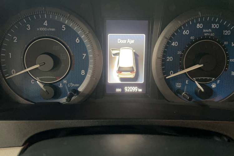 Toyota Sienna 2020 immagine di auto #9