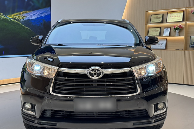 Toyota Highlander (Imported) 2016 car image #9