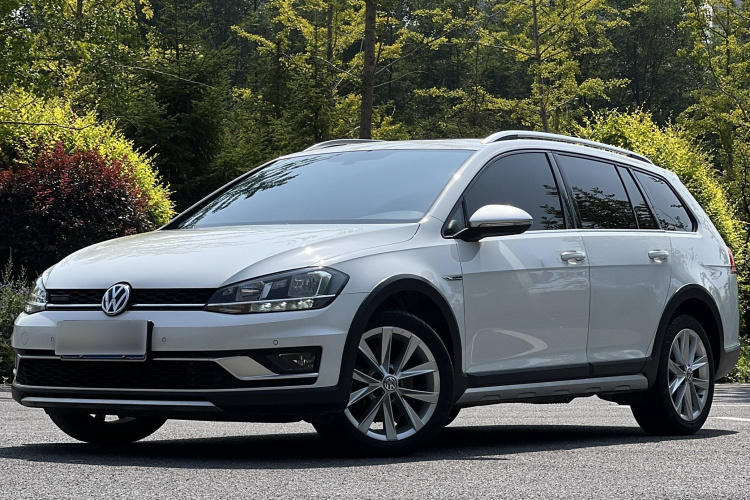 Volkswagen Golf (Imported) 2020 immagine di auto #9
