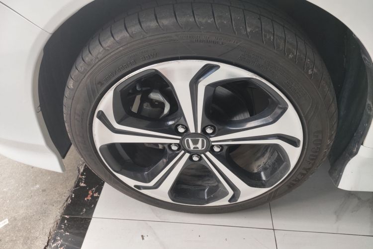 Honda Jade 2019 car image #9