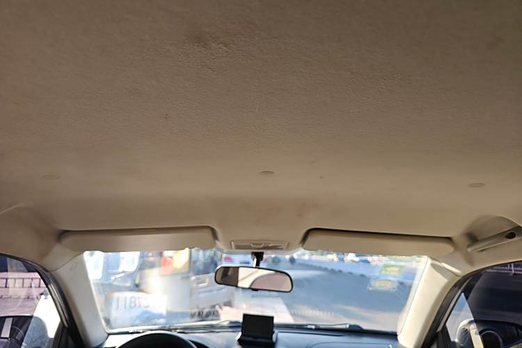 长安 悦翔V3 2016 汽车图片 #9