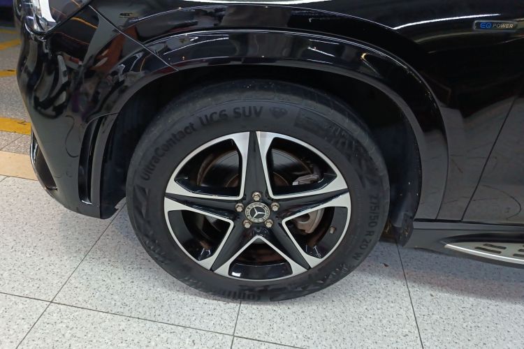 Mercedes-Benz GLE Class New Energy 2022 car image #9