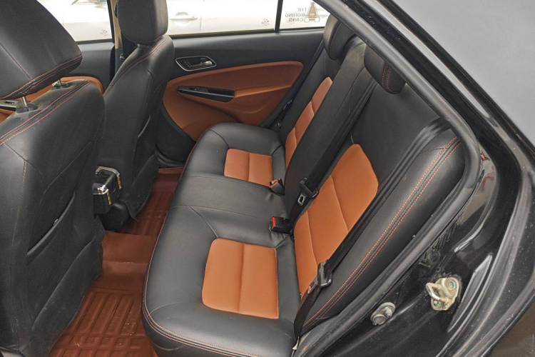 GEELY KingKong 2016 car image #9