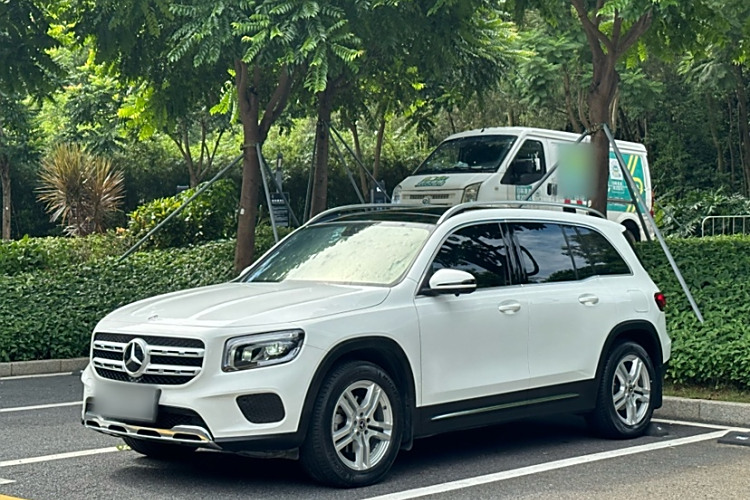 Mercedes-Benz GLB Class 2022 #9 Mercedes-Benz GLB Class 2022 car image #9