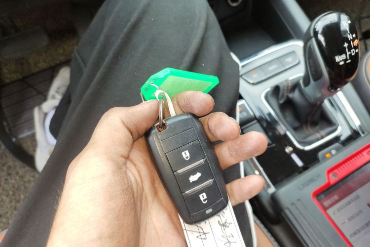 Changan Eado EV 2018 car image #9