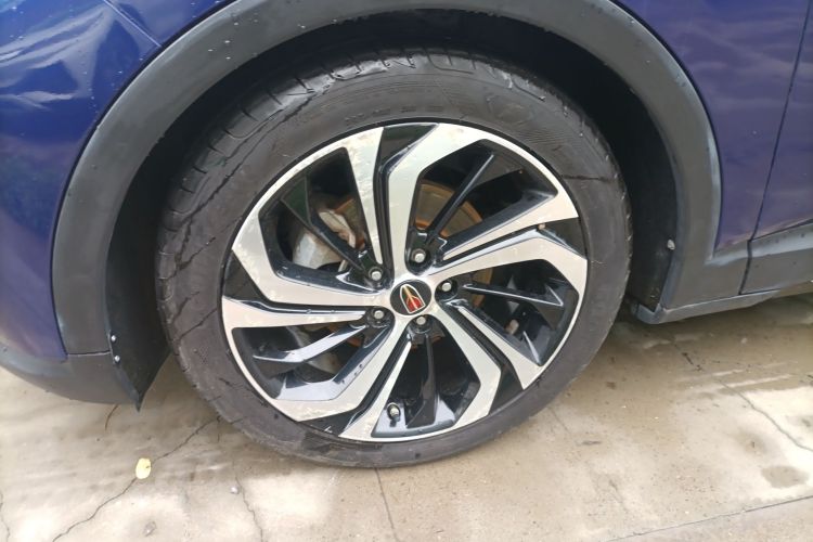 HongQi E-HS3 2019 car image #9