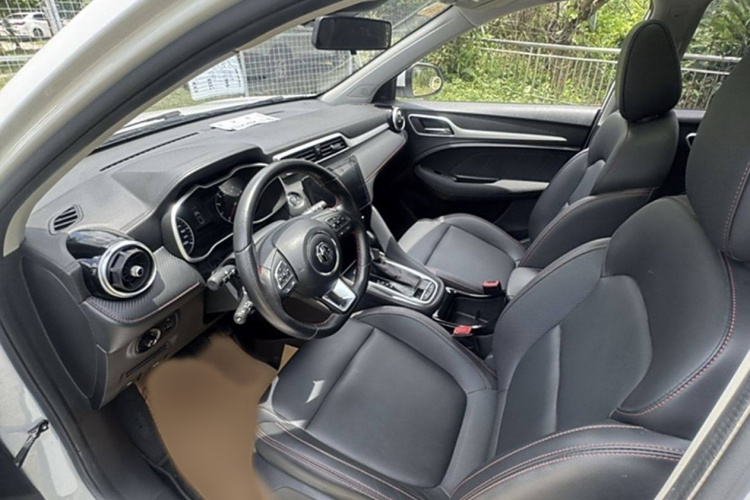 MG ZS 2021 image de voiture #9