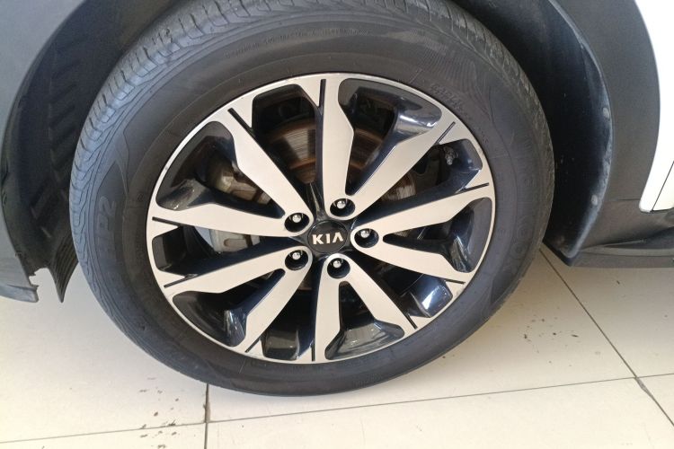 起亚 起亚KX5 2016 汽车图片 #9