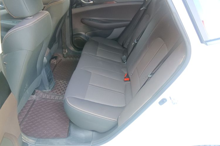 Changan Eado DT 2019 #9 Changan Eado DT 2019 car image #9