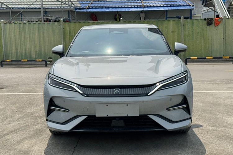 BYD SongL EV 2024 car image #9