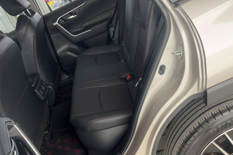 丰田 威兰达新能源 2022 #9 丰田 威兰达新能源 2022 汽车图片 #9