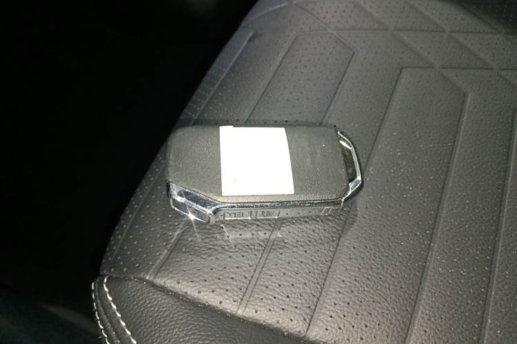 Kia Sonet 2024 immagine di auto #9