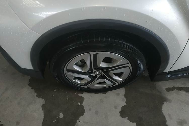 Toyota Izoa E 2022 #9 Toyota Izoa E 2022 imagen de coche #9