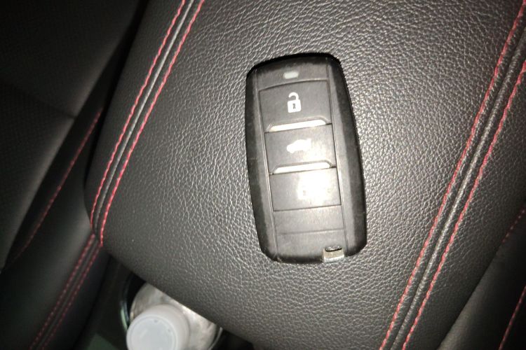 长安 长安CS75 2018 汽车图片 #9