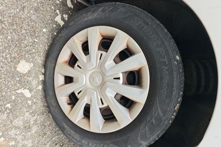 Chevrolet Lova 2016 immagine di auto #9