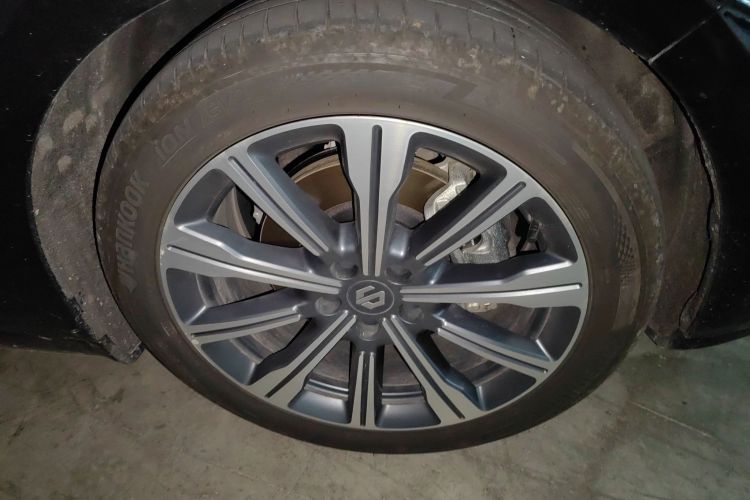 零跑汽车 零跑C01 2023 汽车图片 #9