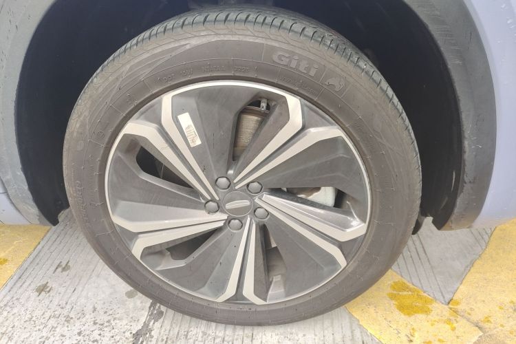 GEELY Monjaro EREV 2023 immagine di auto #9